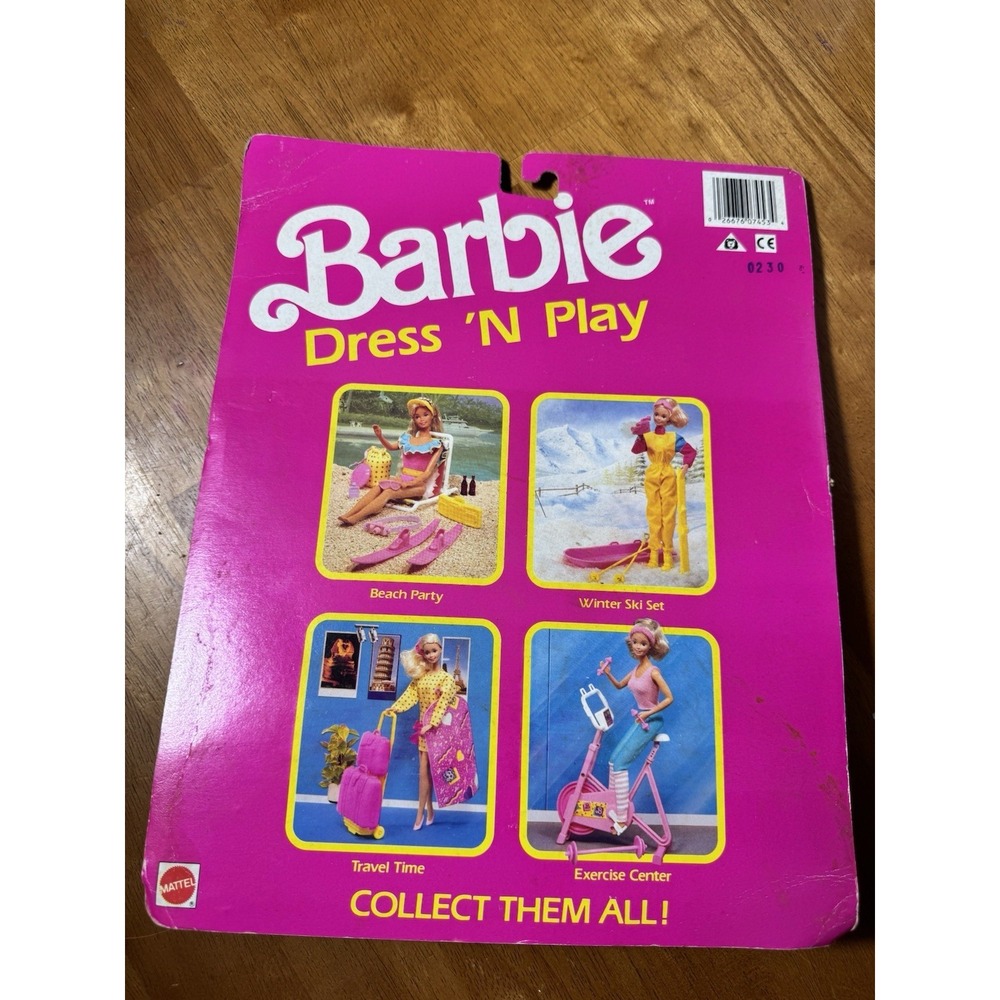 MOC Mattel Vintage Barbie Dress 'n Play Trawl Time Fashions 7453 1989‎ - Picture 4 of 6